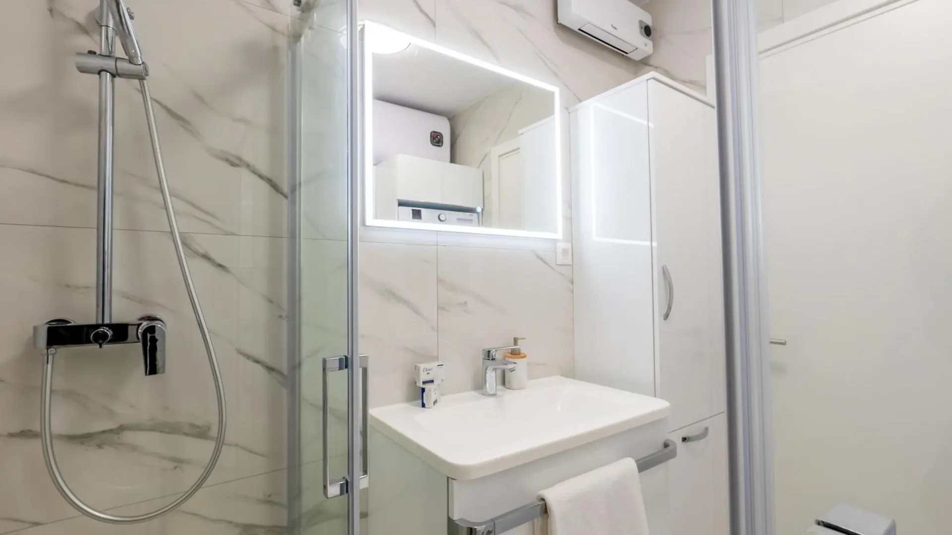 Modern Cityscape 2-Bedroom Terrace Apartment Split Croatia